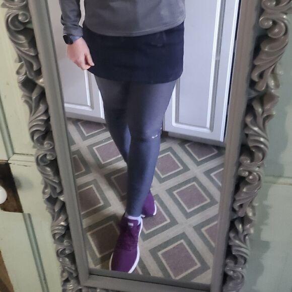 Athleta Dresses & Skirts - Athleta Fleece Lined Black Skirt